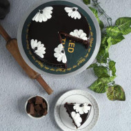 Hobnob Bakery Double Chocolate Fudge Cake 