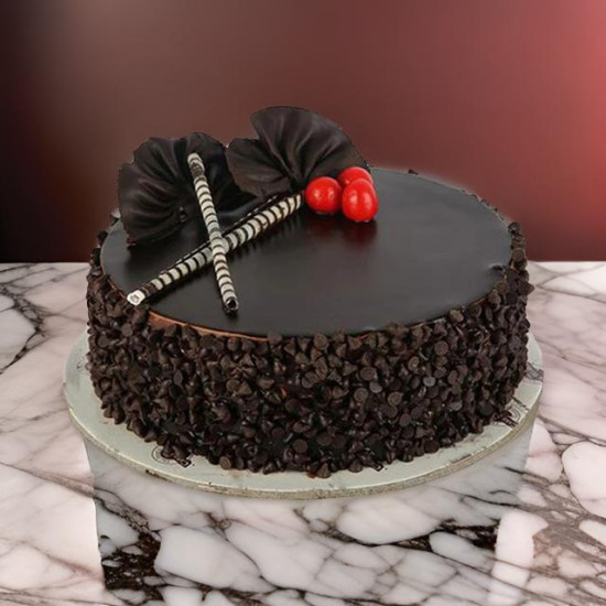2lbs Chocolate Chip Cake from Pearl Continental Hotel 2lbs Chocolate Chip Cake from Pearl Continental Hotel