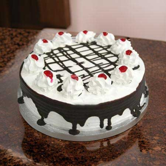 2Lbs Pc Hotel Black Forest Cake 2Lbs Pc Hotel Black Forest Cake