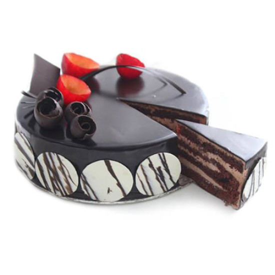 Movenpick Chocolate Fudge Cake 2Lbs Movenpick Chocolate Fudge Cake 2Lbs