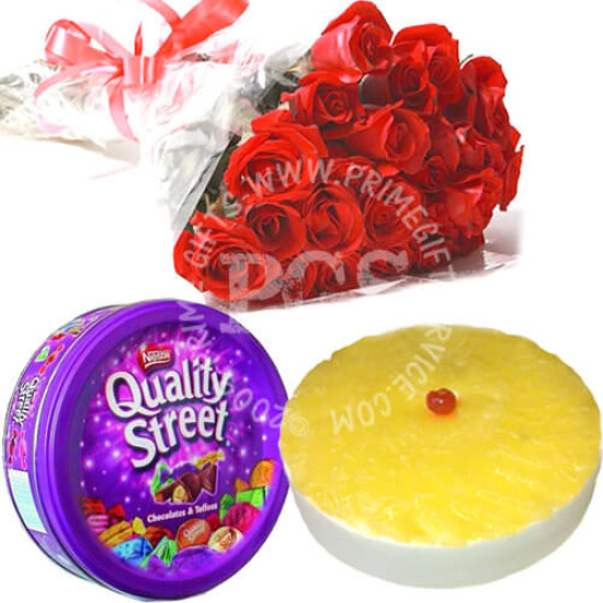 PC Hotel Cake with Chocolates and Roses PC Hotel Cake with Chocolates and Roses