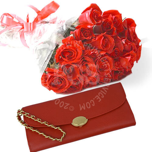 Ladies Wallet with Red Roses - anniversary gift to Pakistan